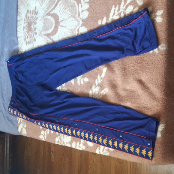 Vintage Kappa Tearaway Pants - Picture 11 of 17
